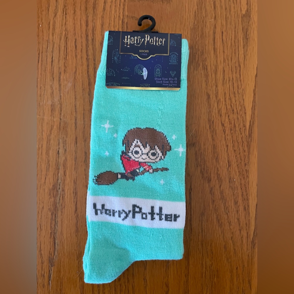 🔥 3/$10 Harry Potter Themed Crew Adult Socks Super Cute Warner Bros